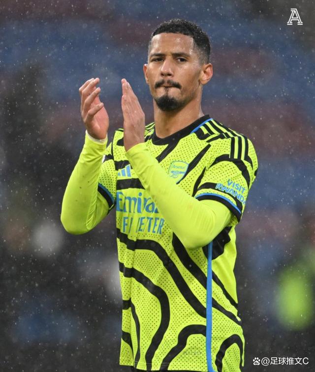 集结日阿森纳调整名单以备西甲关键时刻里尔豪取连胜，这操作让人直呼：广东宏远内部沟通备战欧联的简单介绍