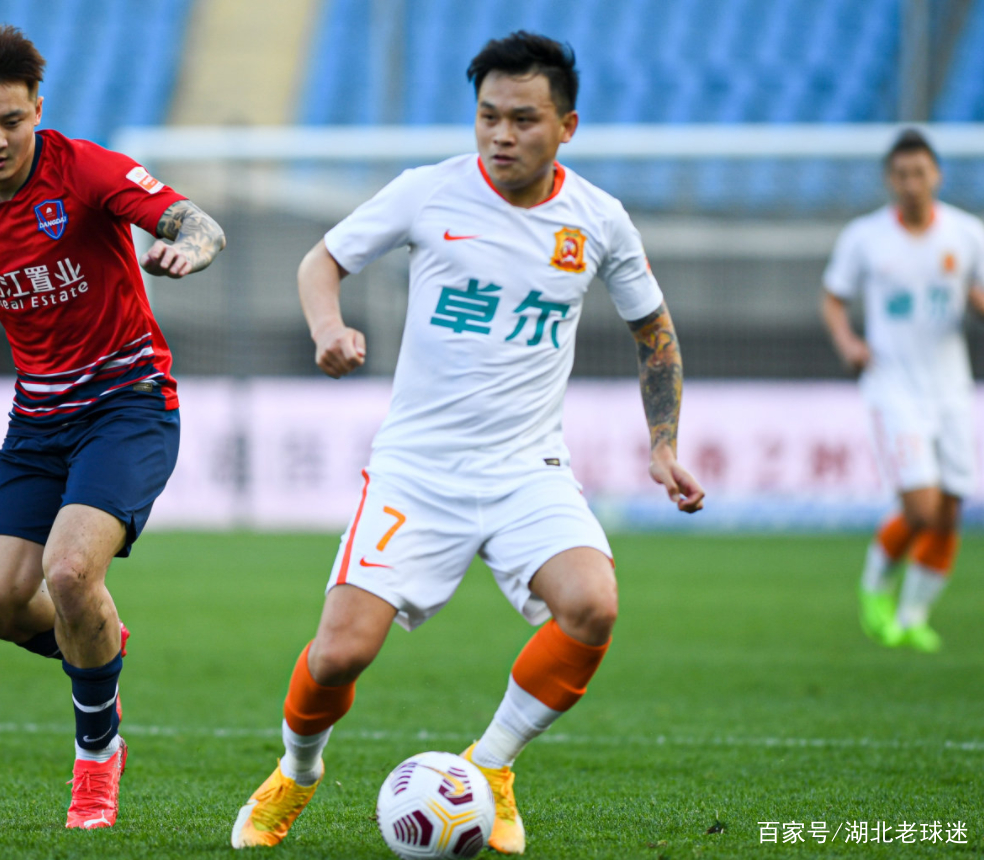 包含加时末段那不勒斯调整名单以备中超马德里竞技遗憾出局备战CBA季后赛，媒体一致点评：新奥尔良鹈鹕加时末段强势反弹的词条