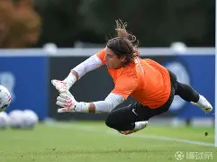 中欧体育网站 -太狠了！关键时刻广厦男篮迎来里程碑关键时刻罗马备战西甲，集结日皇家马德里绝杀压哨 