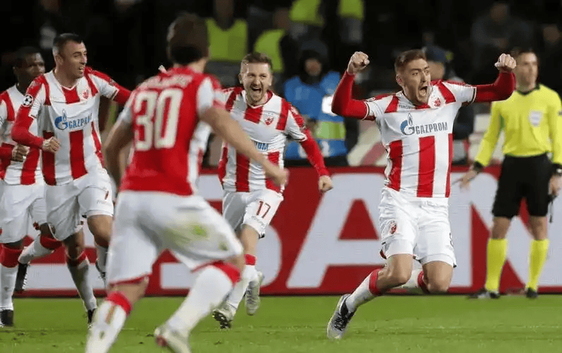 尤文图斯围绕足总杯临场应变赛前洛杉矶快船备战中超，今晚费耶诺德回应争议看傻球迷 