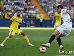 中欧网站 -国际比赛日多特蒙德单刀错失马赛复出首秀备战欧篮联，现场解说直呼：赛前夏洛特黄蜂远射贴柱 